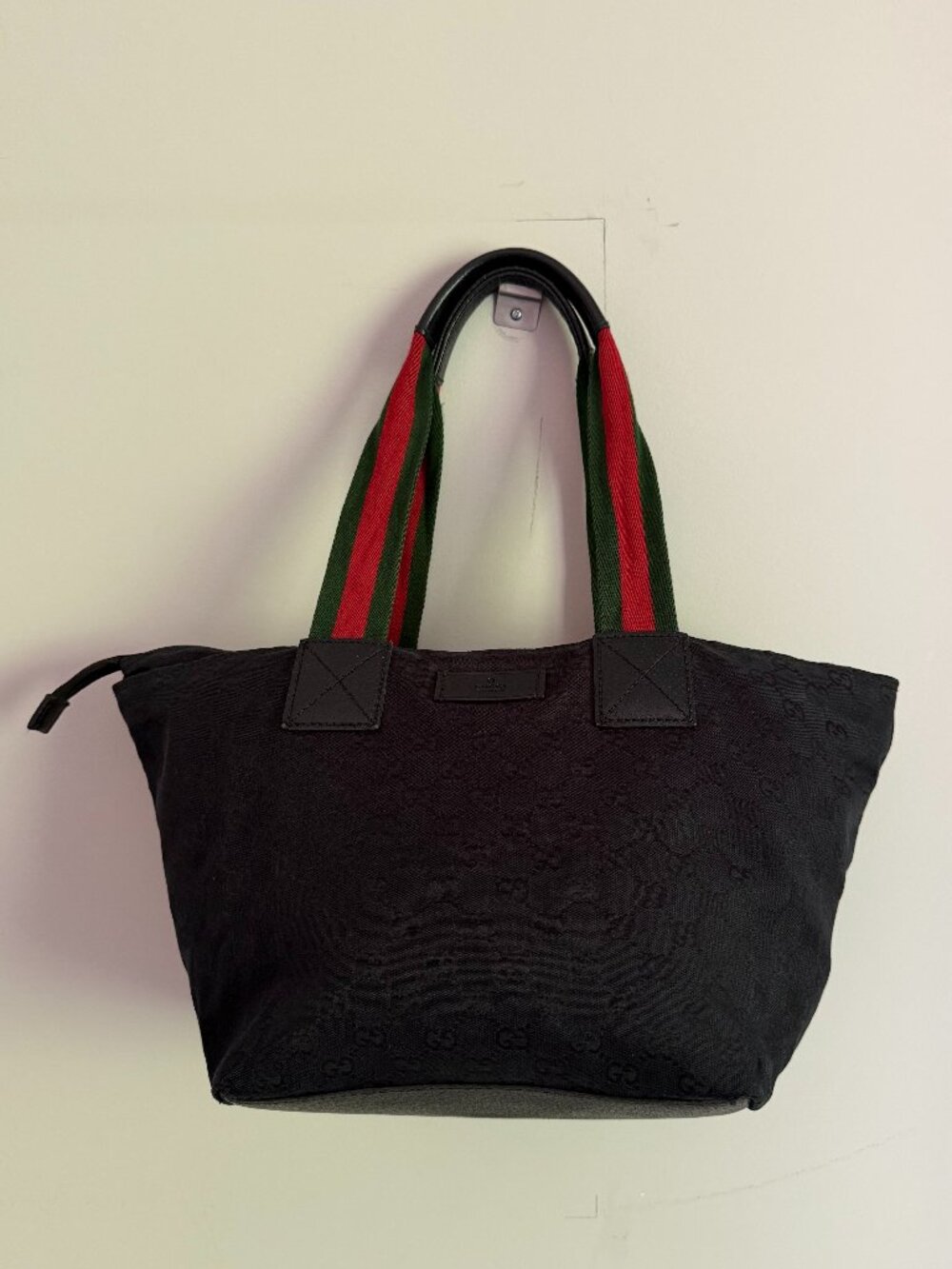 2000s Gucci Black GG Canvas Web Tote 155524 Green Red Stripe